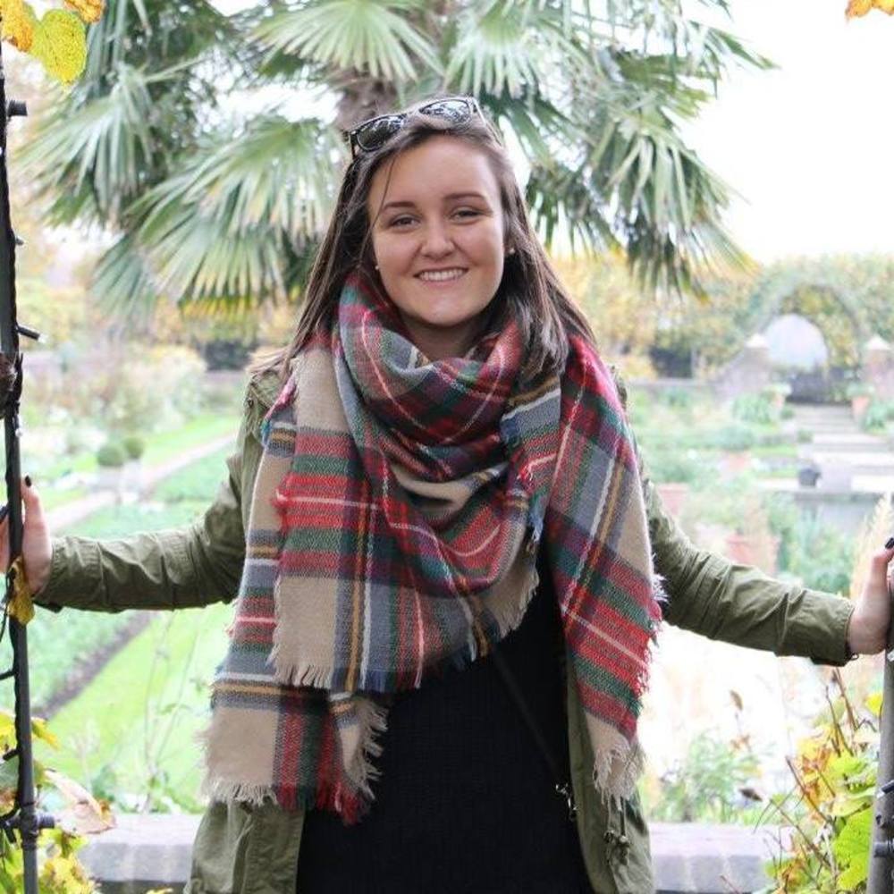 Meet your Posher, Katherine